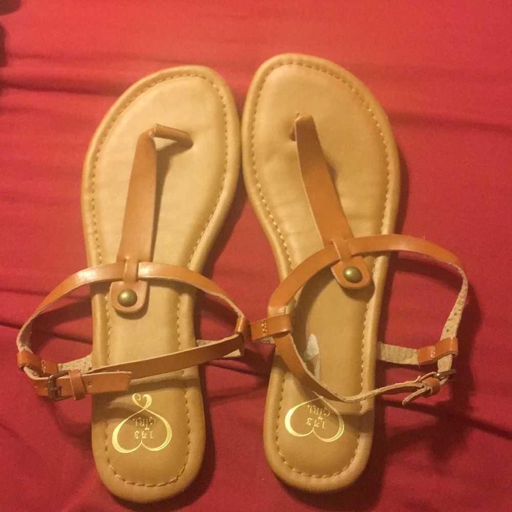 143 girl sandals.
